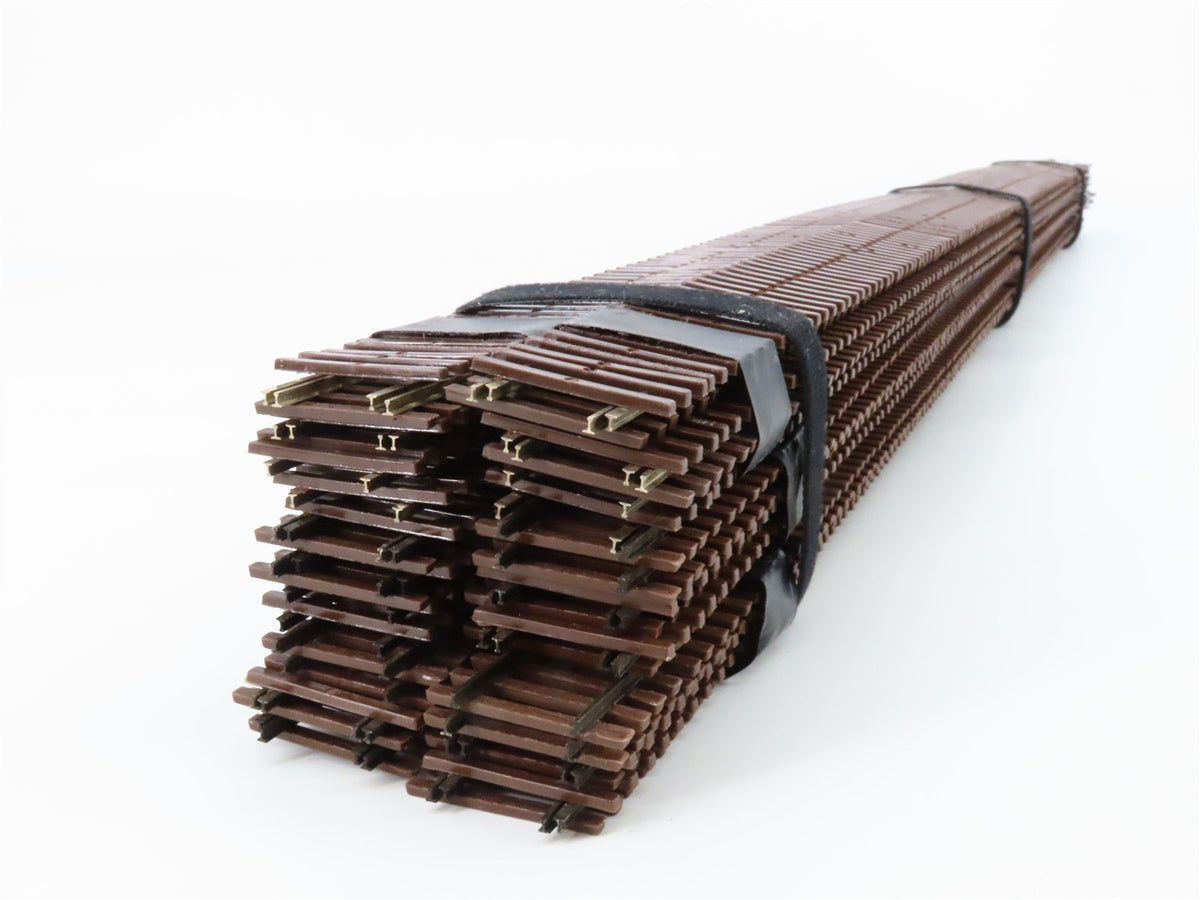 LOT of 30+ HO Micro Engineering Code 83 Straight 36&quot; Track Pieces Weathered
