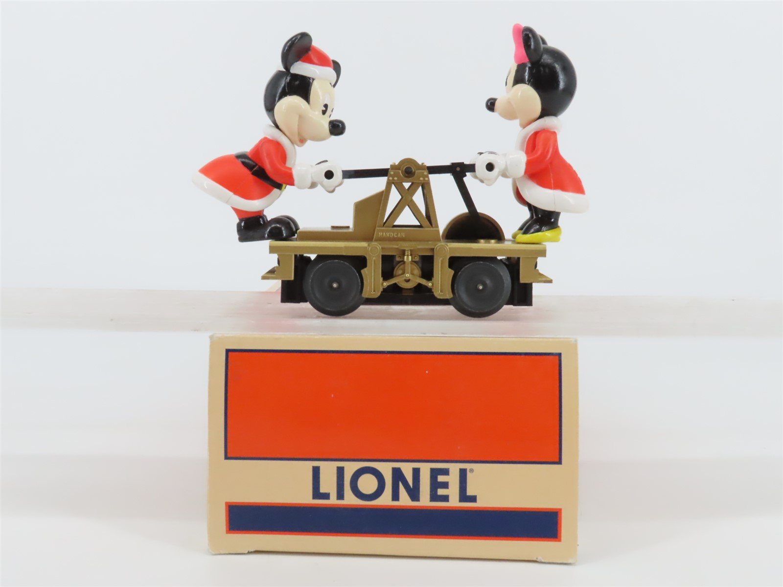 O Gauge 3-Rail Lionel 6-18433 Mickey and Minnie Handcar - Powered