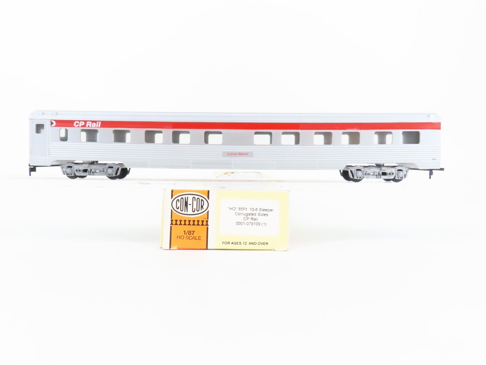 HO Con-Cor 0001-079109(1) CP Railway 10-6 Sleeper Passenger Car "Lorne Manor"