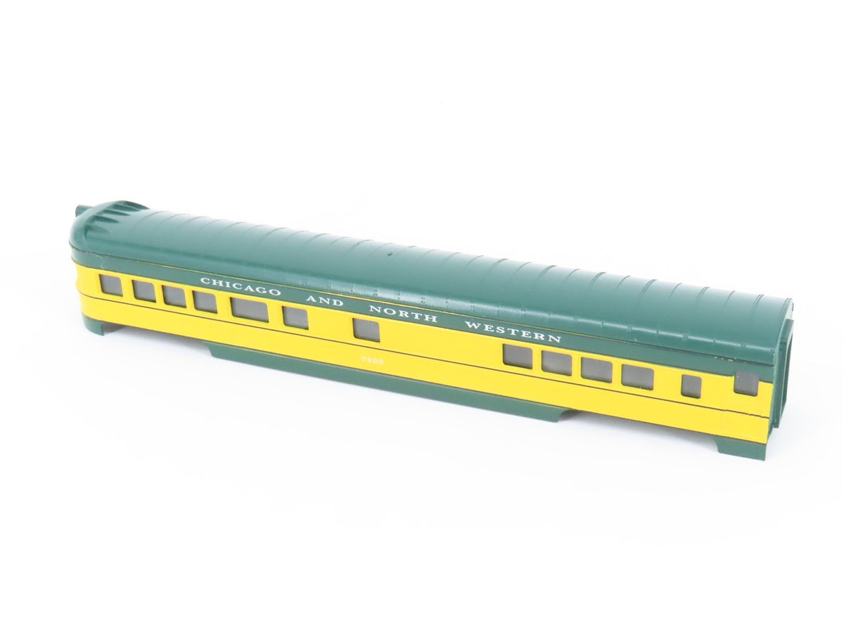 HO Con-Cor 0001-000967 CNW Chicago Northwestern Observation Passenger Car #7200