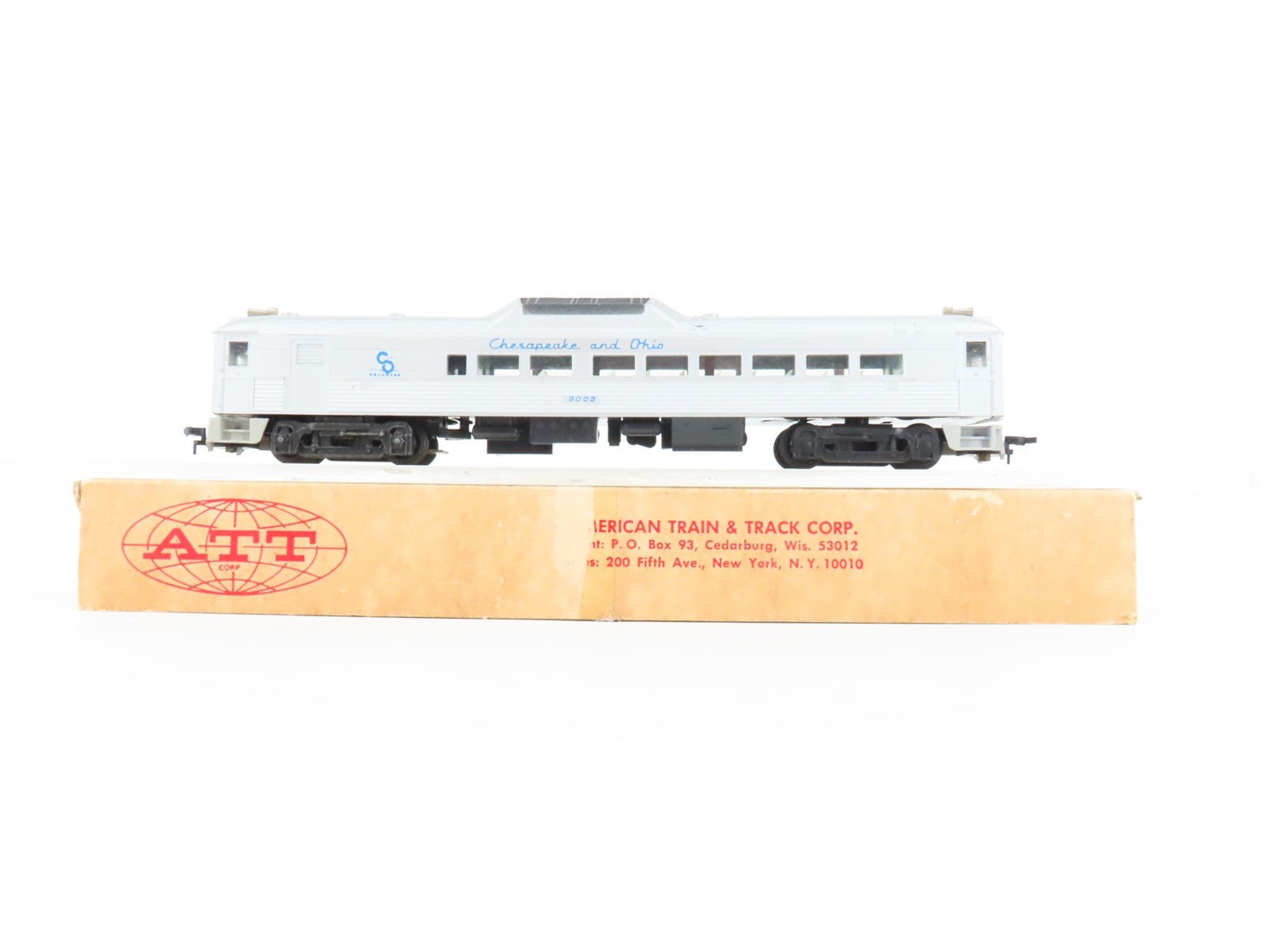 HO Scale ATT C&O Chesapeake & Ohio RDC Passenger Railcar UNPOWERED