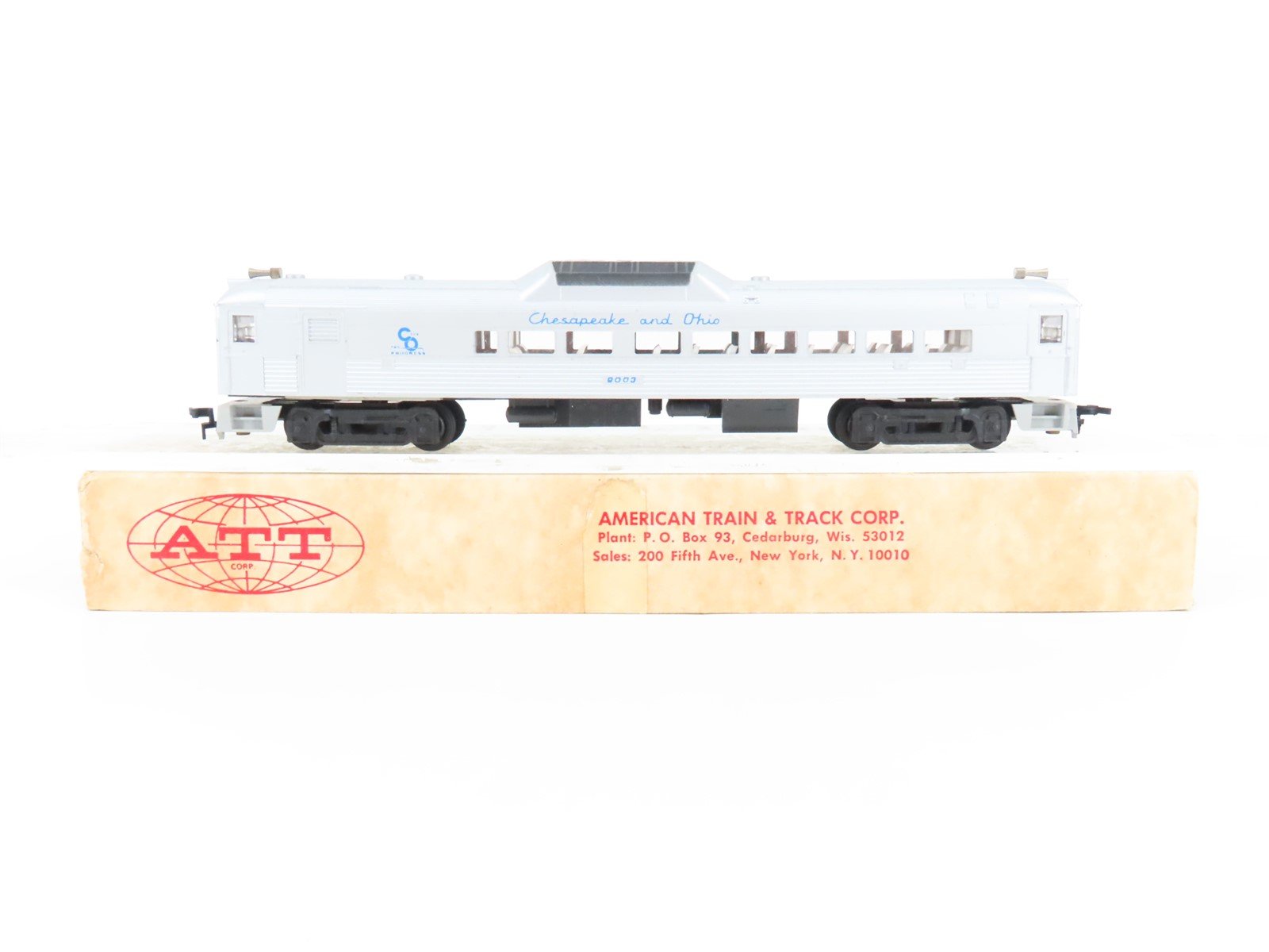 HO Scale ATT C&O Chesapeake & Ohio RDC Passenger Railcar UNPOWERED