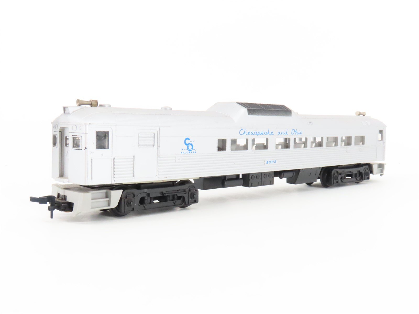 HO Scale ATT C&O Chesapeake & Ohio RDC Passenger Railcar UNPOWERED
