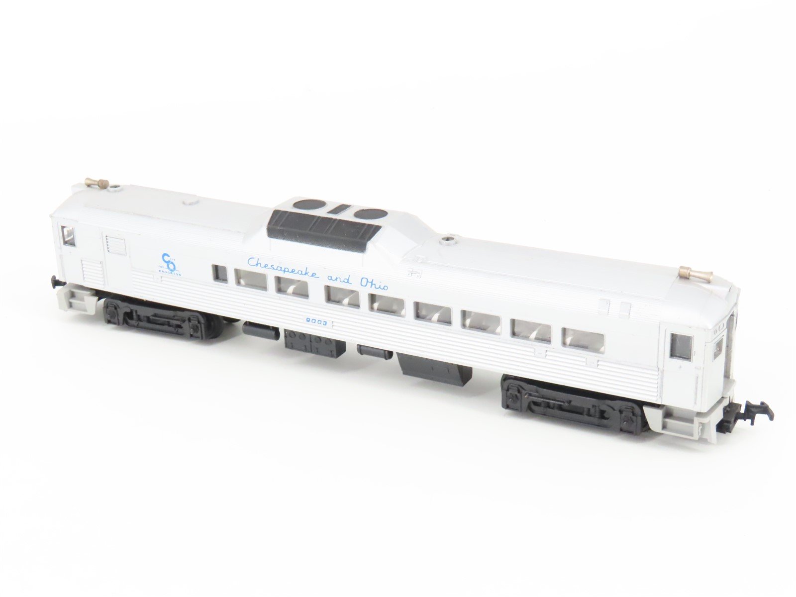 HO Scale ATT C&O Chesapeake & Ohio RDC Passenger Railcar UNPOWERED