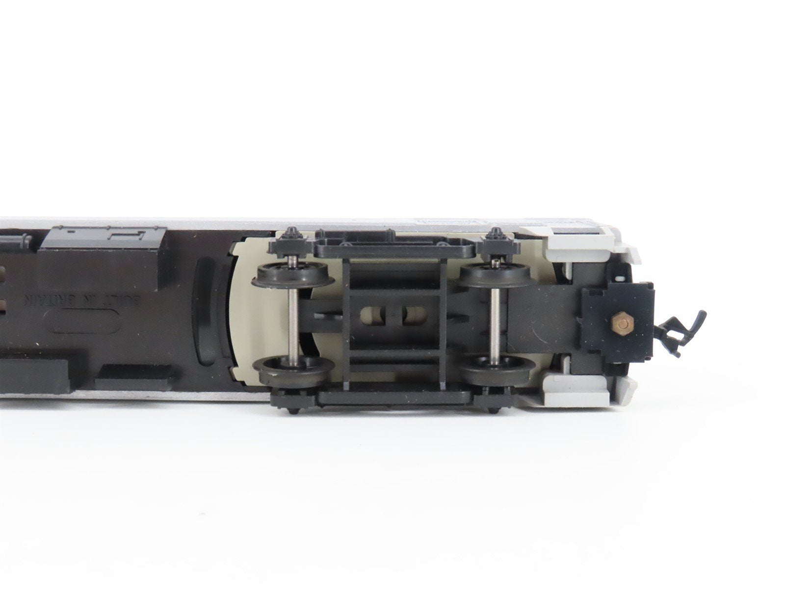 HO Scale ATT C&O Chesapeake & Ohio RDC Passenger Railcar UNPOWERED