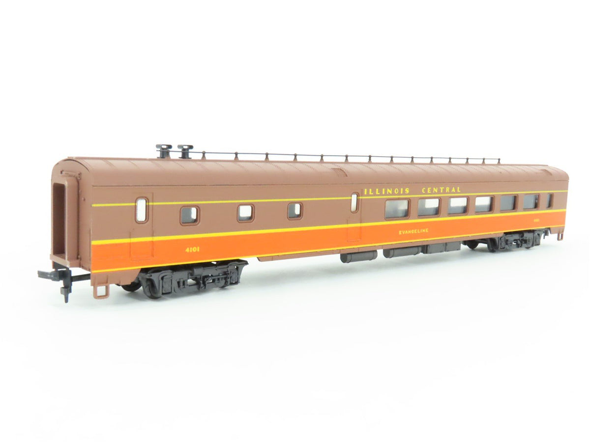 HO Scale Rivarossi 2815/0 IC Illinois Central Diner Passenger Car &quot;Evangeline&quot;