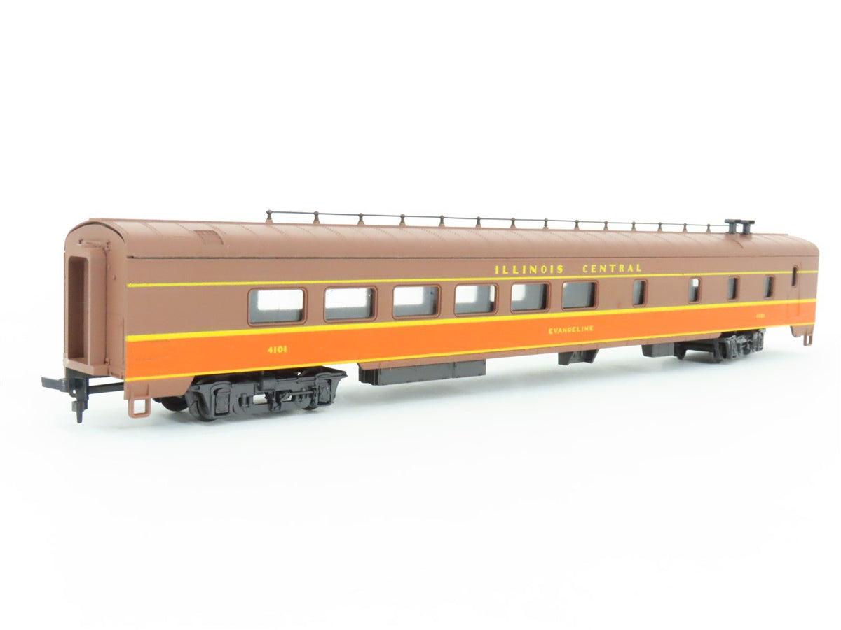 HO Scale Rivarossi 2815/0 IC Illinois Central Diner Passenger Car &quot;Evangeline&quot;