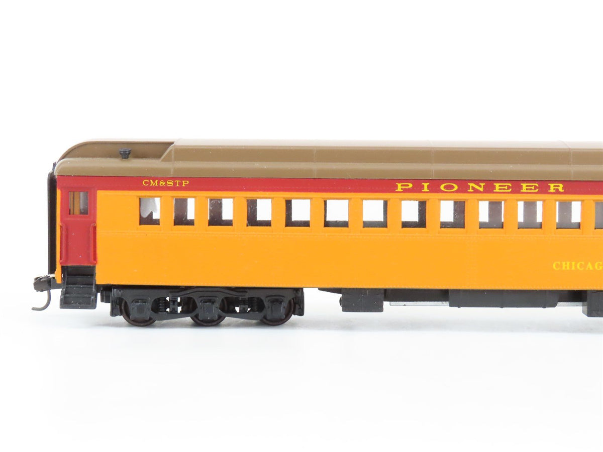 HO Scale IHC 49191 CM&amp;STP Milwaukee Road Coach Passenger Car &quot;Chicago&quot;