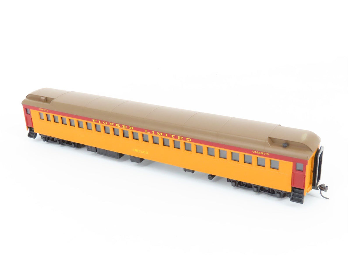 HO Scale IHC 49191 CM&amp;STP Milwaukee Road Coach Passenger Car &quot;Chicago&quot;