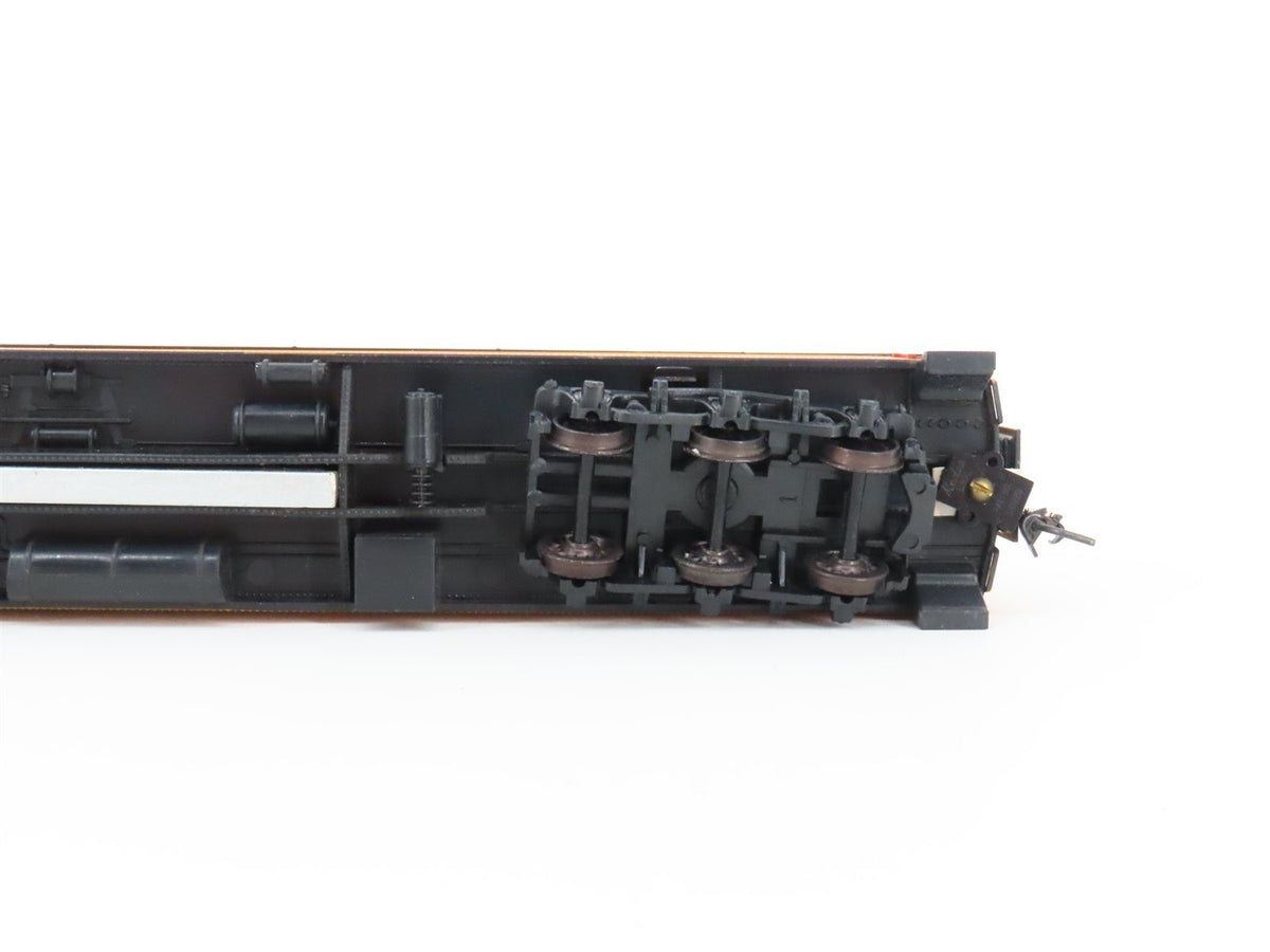 HO Scale IHC 49191 CM&amp;STP Milwaukee Road Coach Passenger Car &quot;Chicago&quot;