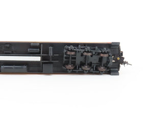 HO Scale IHC 49191 CM&STP Milwaukee Road Coach Passenger Car 