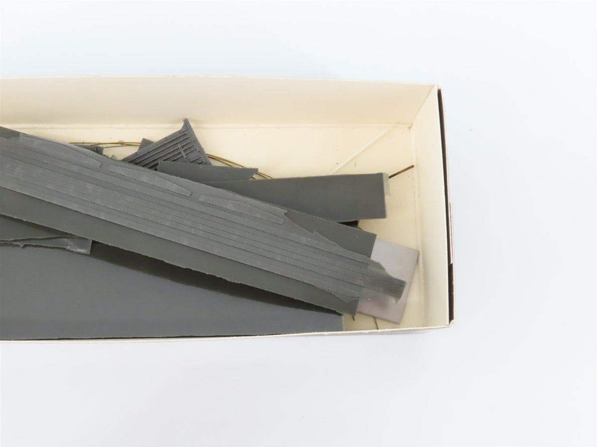 HO Scale Westerfield Golden Age Line Kit CNW Chicago &amp; North Western Box Car