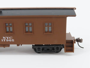 HO Walthers Platinum 932-27566 NYC New York Central 4-Window Caboose 2 Pack