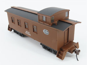 HO Walthers Platinum 932-27566 NYC New York Central 4-Window Caboose 2 Pack