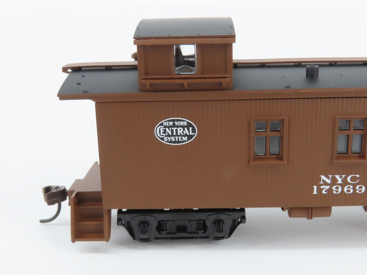 HO Walthers Platinum 932-27566 NYC New York Central 4-Window Caboose 2 Pack