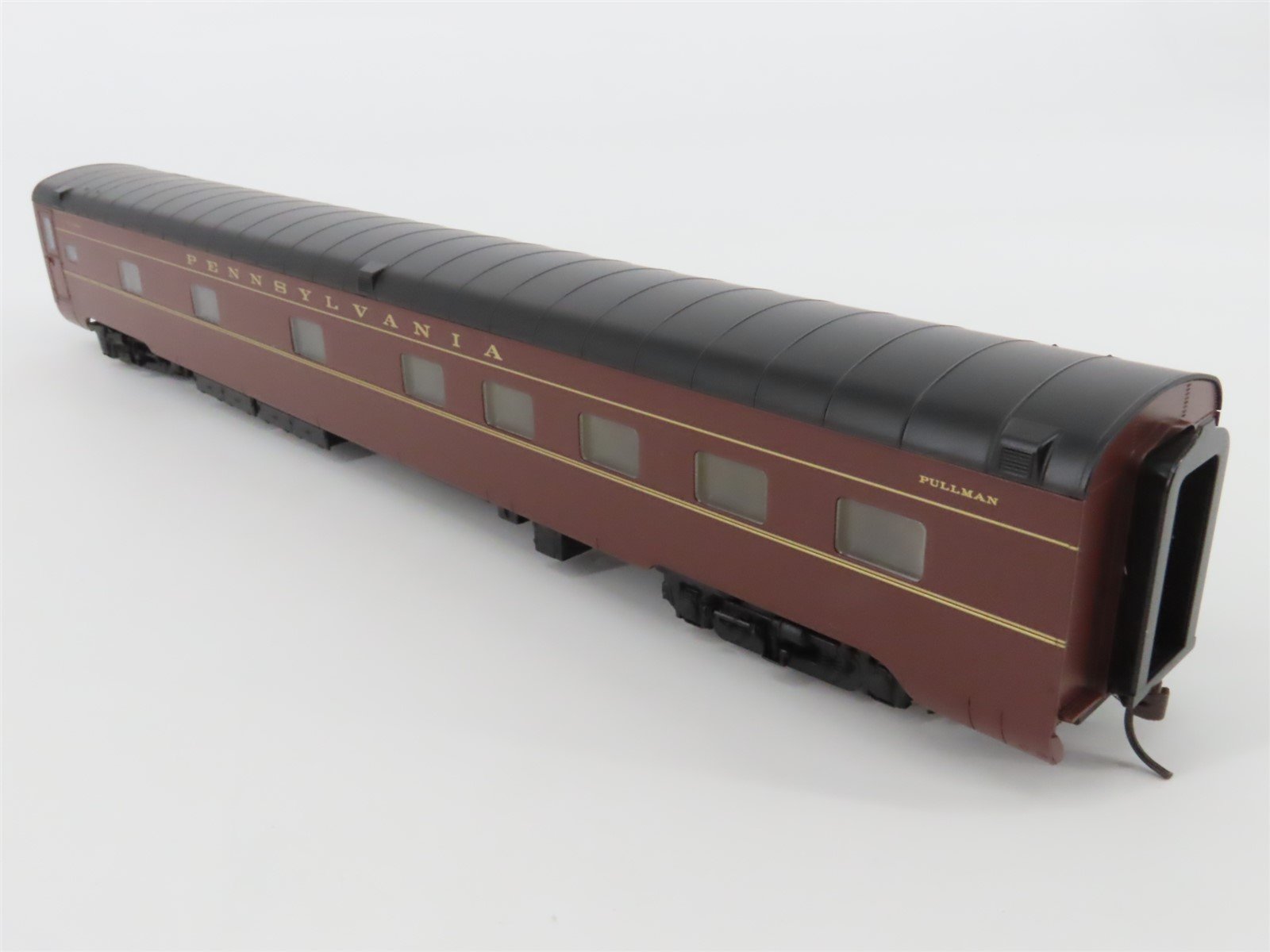 HO Walthers 932-6847 PRR Pennsylvania Pullman Plan 4140 10-6 Sleeper Passenger