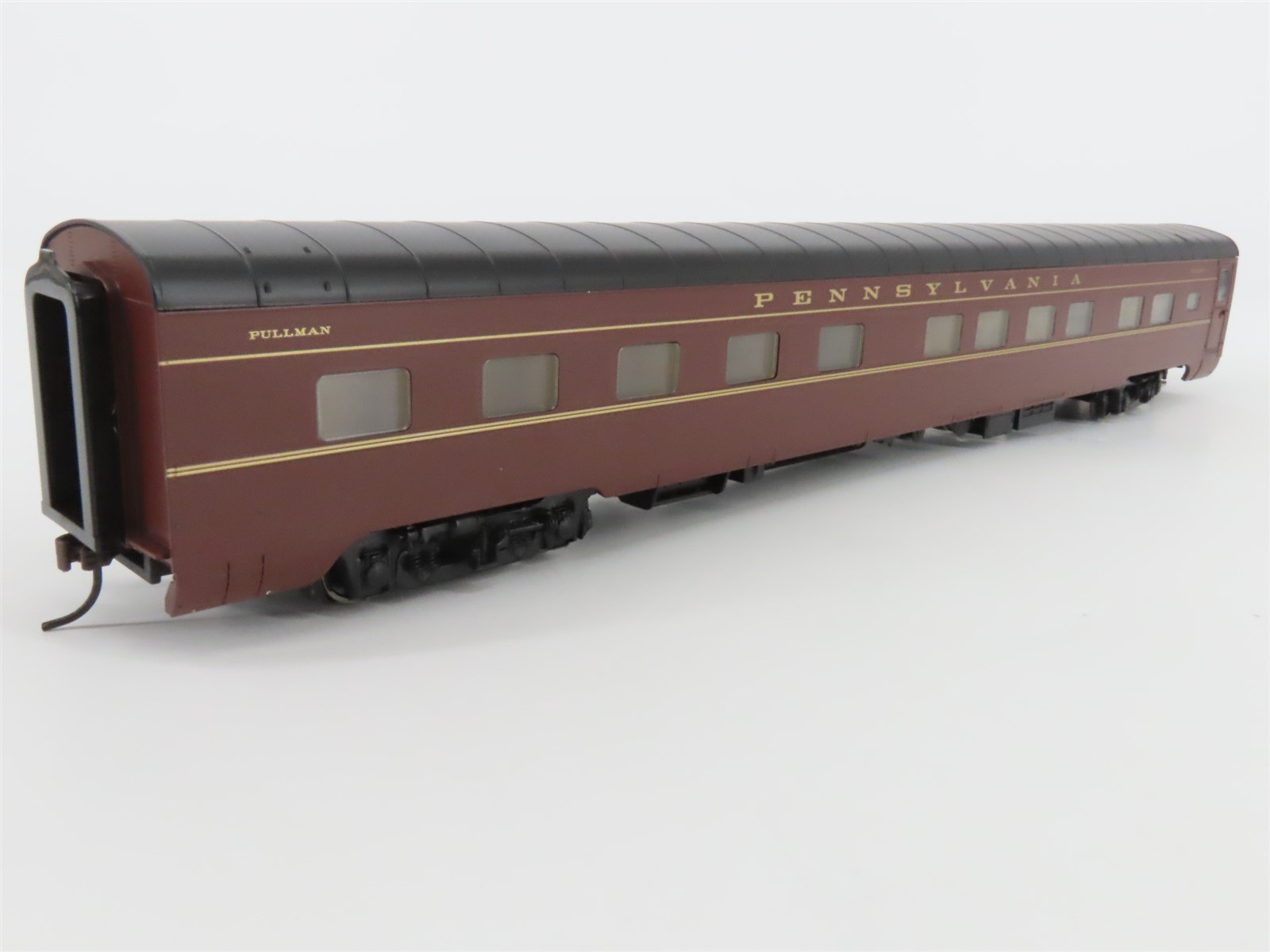 HO Walthers 932-6847 PRR Pennsylvania Pullman Plan 4140 10-6 Sleeper Passenger
