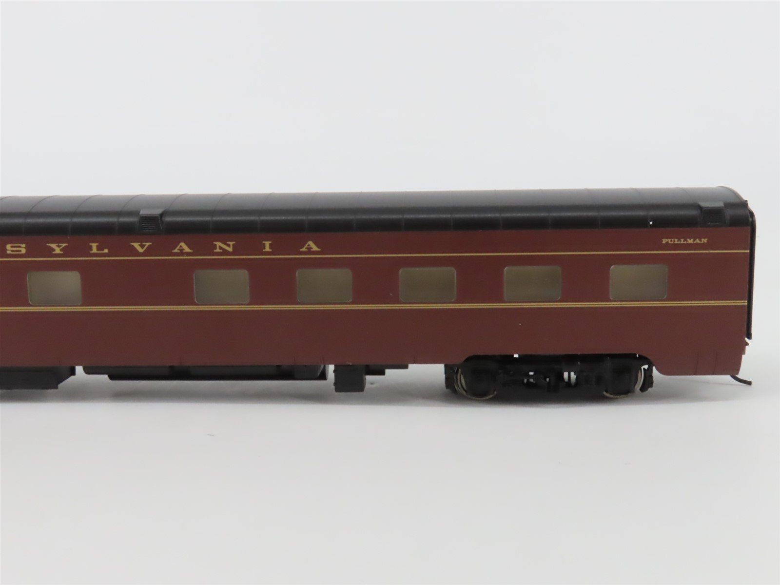 HO Walthers 932-6847 PRR Pennsylvania Pullman Plan 4140 10-6 Sleeper Passenger