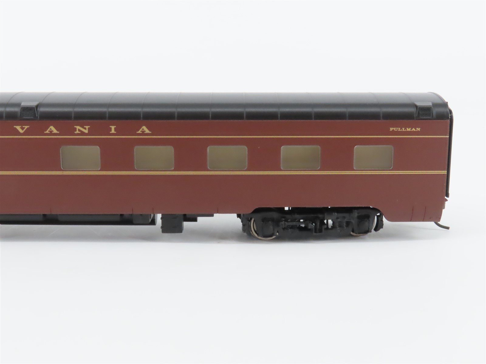 HO Walthers 932-6847 PRR Pennsylvania Pullman Plan 4140 10-6 Sleeper Passenger