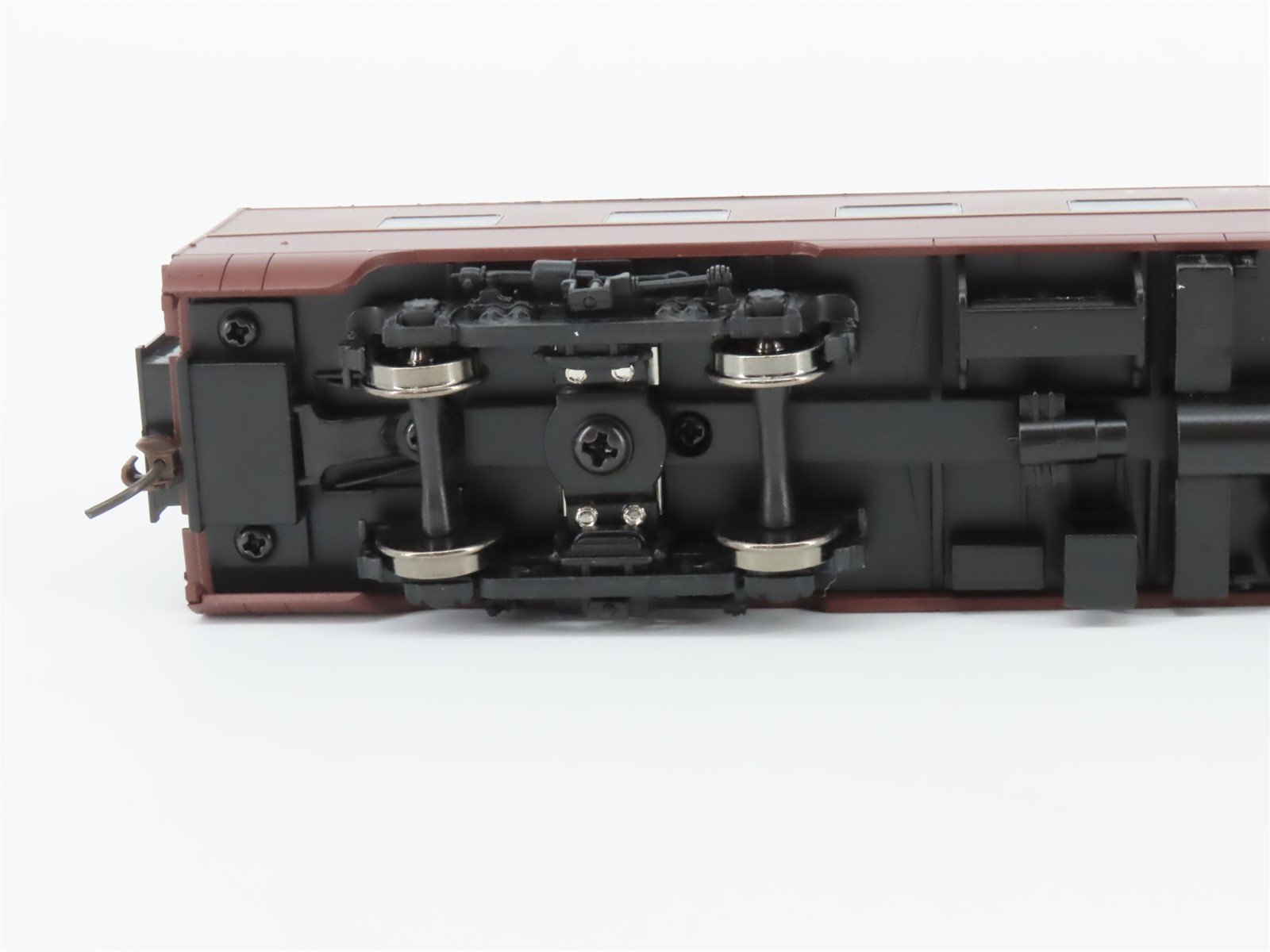 HO Walthers 932-6847 PRR Pennsylvania Pullman Plan 4140 10-6 Sleeper Passenger