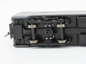 HO Scale Walthers 932-6832 NYC Pullman Standard 48 Seat Diner Passenger Car