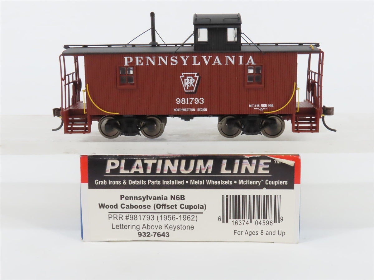 HO Walthers Platinum 932-7643 PRR N6B Offset Cupola Wood Caboose #981793