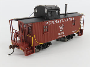 HO Walthers Platinum 932-7643 PRR N6B Offset Cupola Wood Caboose #981793