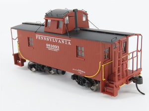 HO Walthers Platinum 932-7651 PRR N6B Centered Cupola Wood Caboose #981693