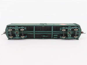 HO Scale Walthers 932-5492 GACX REA Railway Express Agency Wood Reefer #379