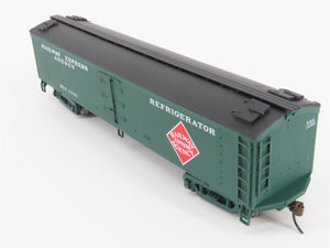 HO Scale Walthers 932-5491 GACX REA Railway Express Agency Wood Reefer #1430