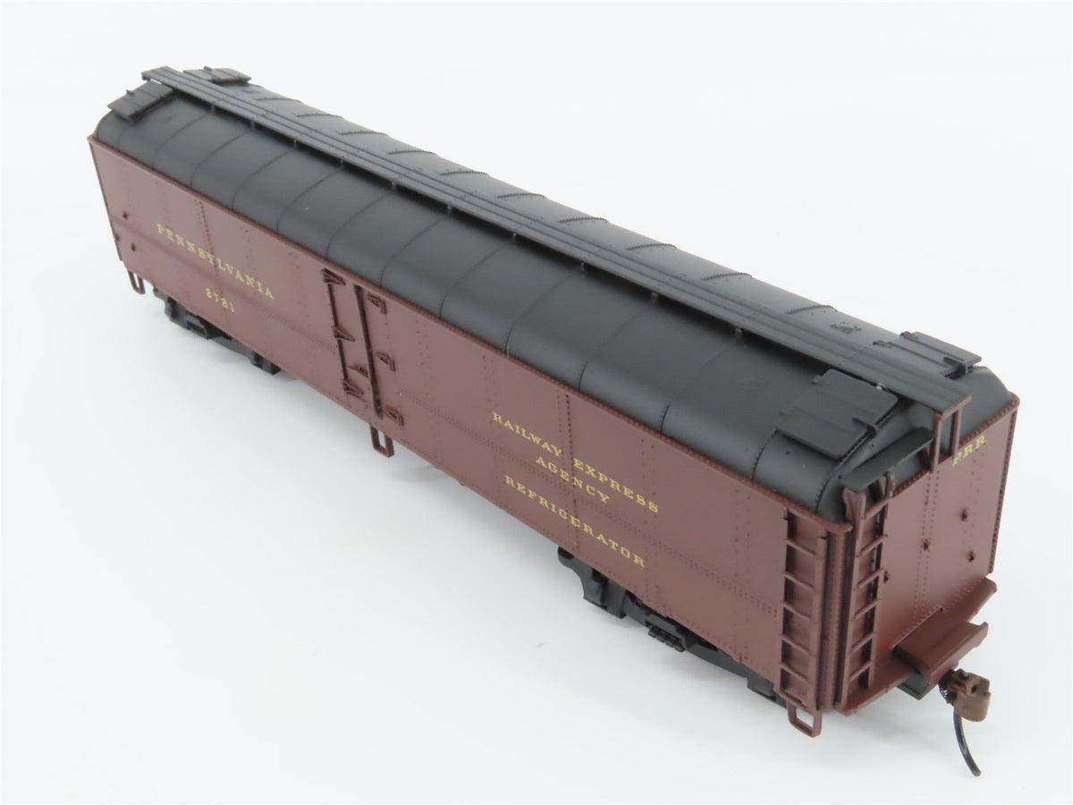 HO Scale Walthers 932-5888 PRR Pennsylvania REA R50B Express Reefer #2721