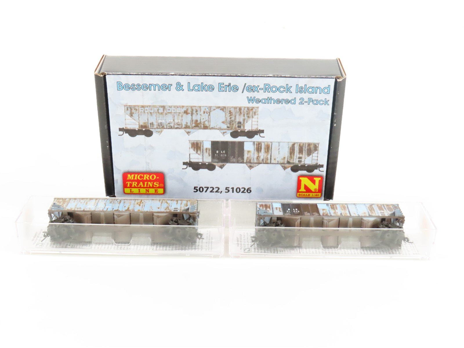 N Micro-Trains MTL 98305085 B&LE/ex-RI 3-Bay Hoppers 2-Pack w/ Load - Weathered