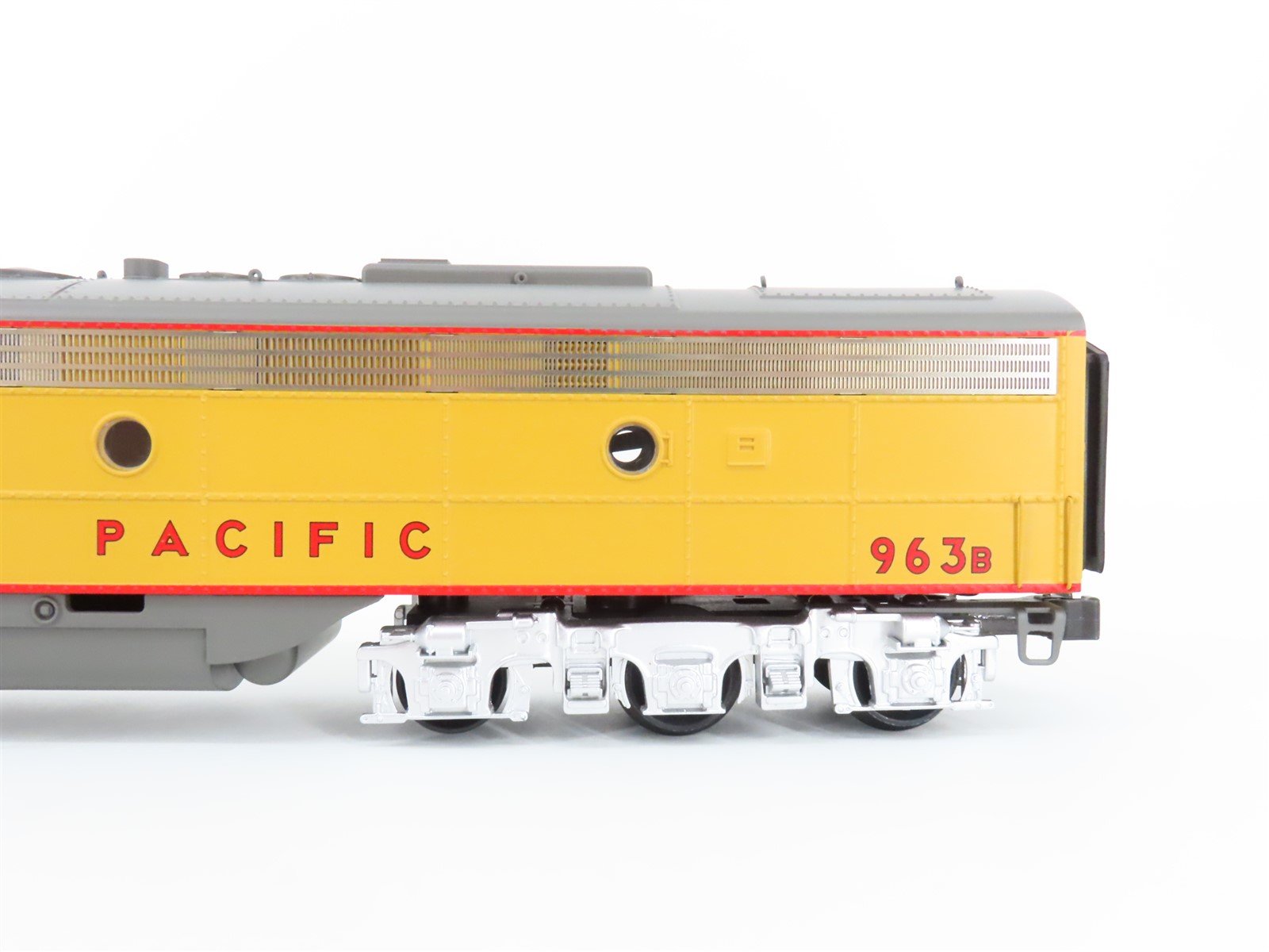 O Gauge 3-Rail MTH 20-2208-1 UP Union Pacific A/B/A Diesel Loco Set w/Sound