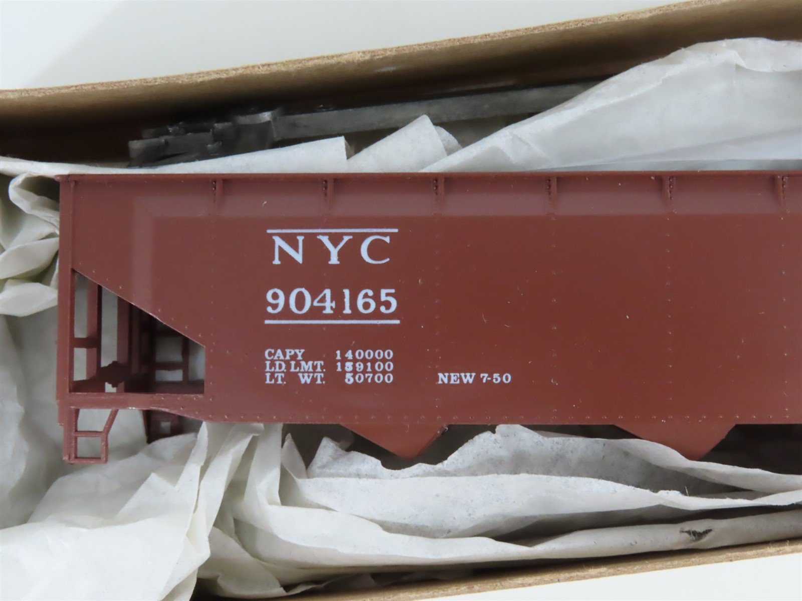 LOT of 11 HO Scale Roundhouse Kits NYC, ERIE, B&O & More Freight Cars