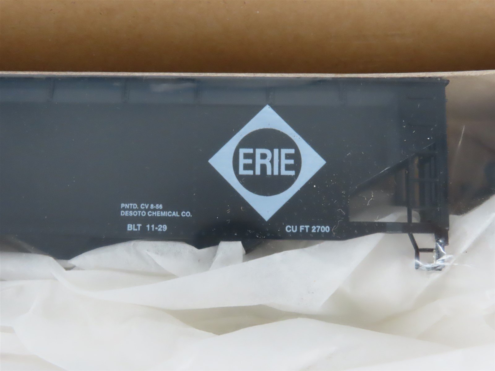 LOT of 11 HO Scale Roundhouse Kits NYC, ERIE, B&O & More Freight Cars