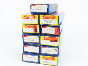 LOT of 11 HO Scale Roundhouse Kits NYC, ERIE, B&O & More Freight Cars