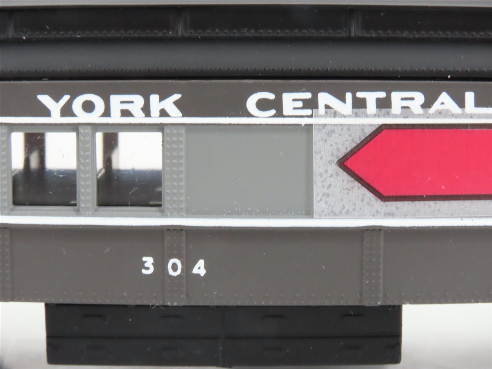 HO Scale Bachmann Spectrum 89101 NYC New York Central Combine Passenger #304