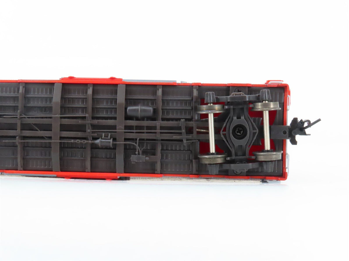 HO Scale Trix 24902-1 NYC New York Central Pacemaker Single Door Box Car #174020