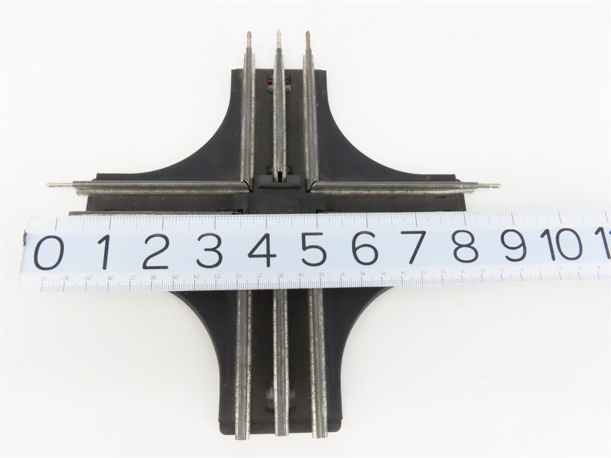 O Gauge 3-Rail Lionel 6-5540 90 Degree Crossover Track Section