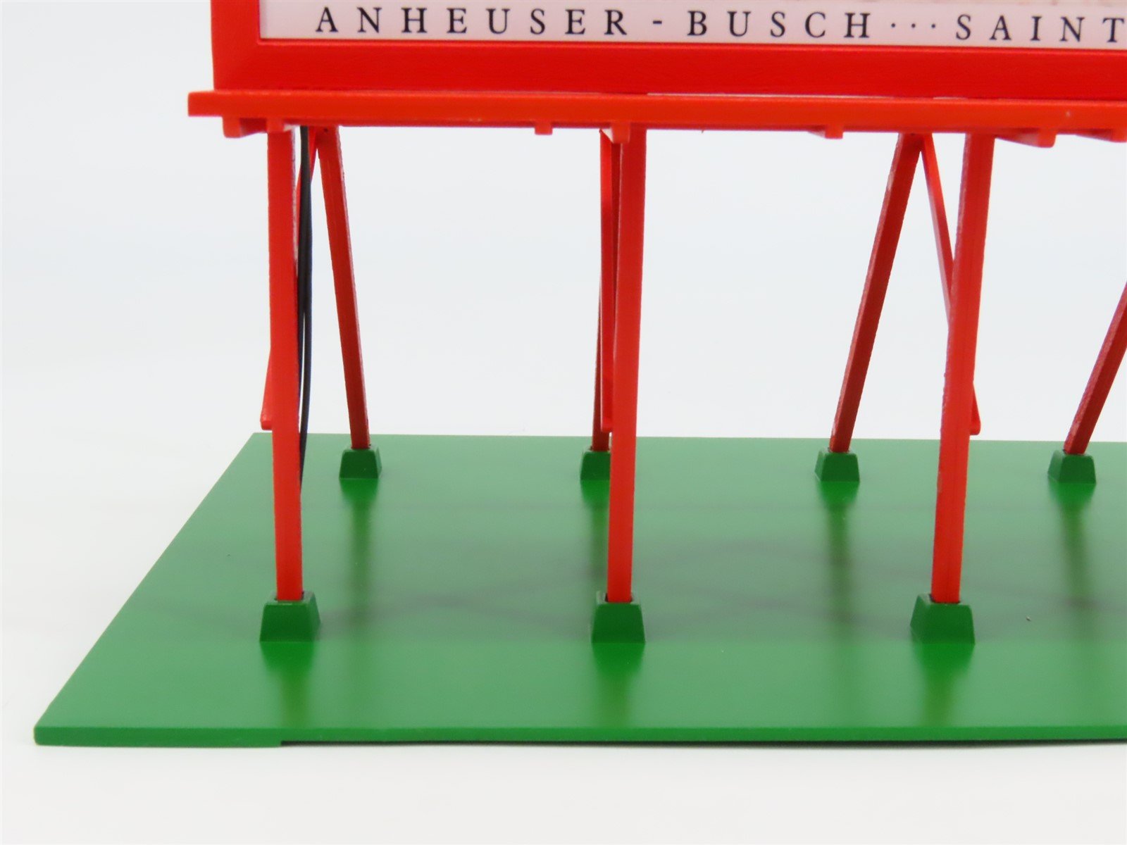 O Gauge MTH Rail King 30-90208 Anheuser Busch Lighted Billboard