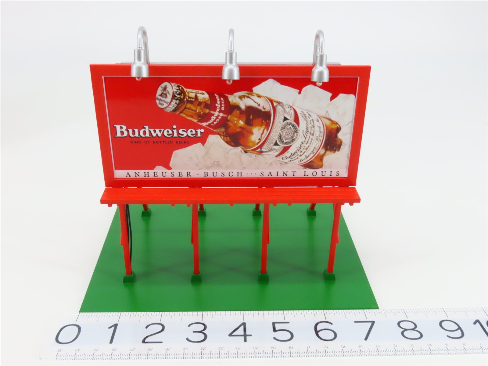 O Gauge MTH Rail King 30-90208 Anheuser Busch Lighted Billboard