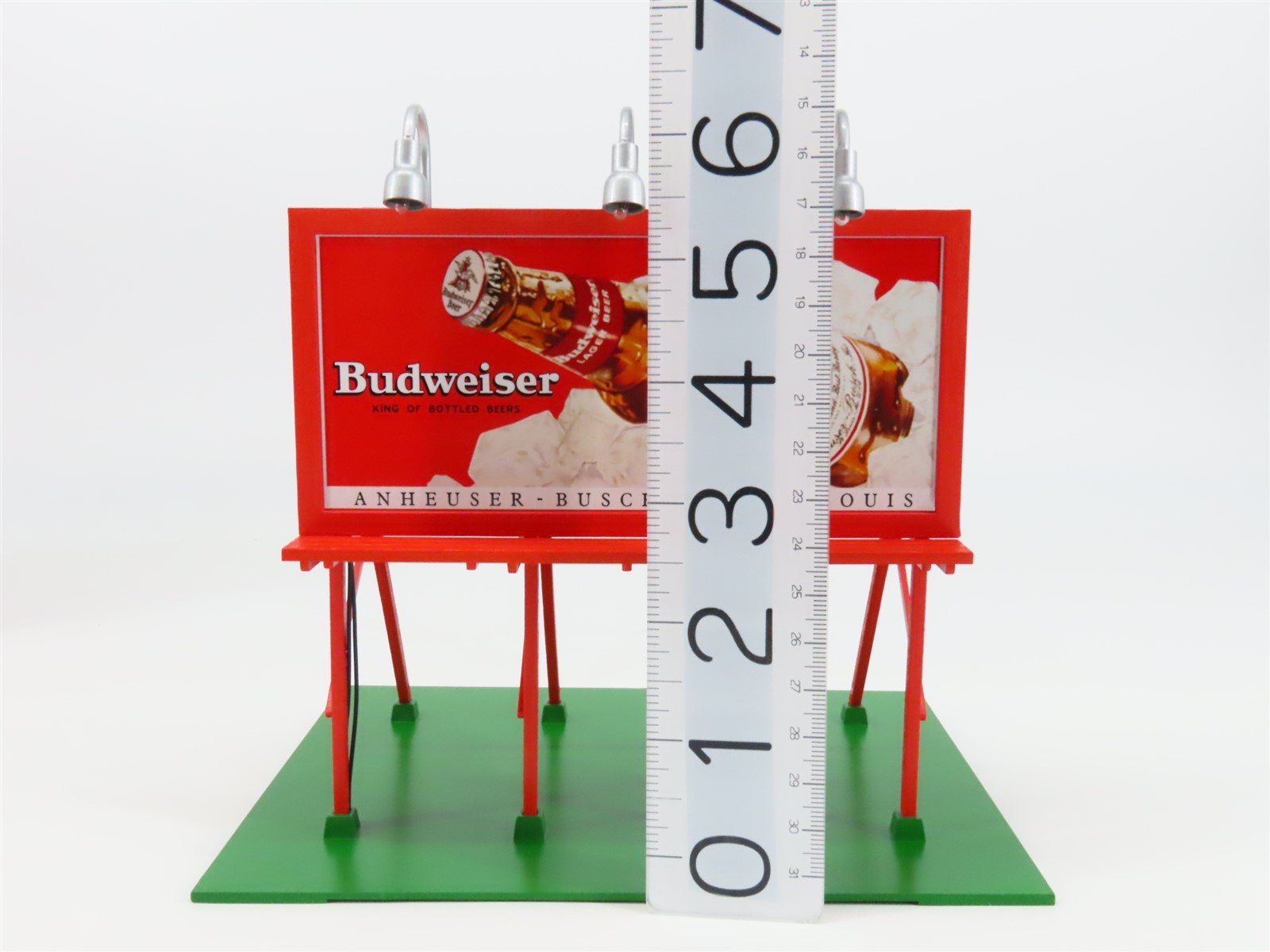 O Gauge MTH Rail King 30-90208 Anheuser Busch Lighted Billboard