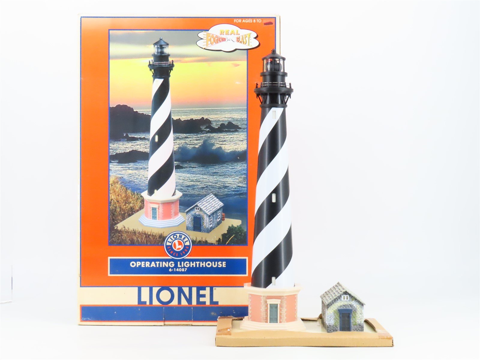 O 1/48 Scale Lionel 6-14087 Operating Lighthouse w/Light and Sound
