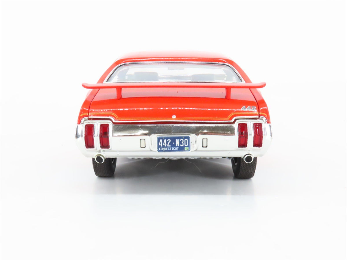 1:18 Scale Danbury Mint Die-Cast 1970 Oldsmobile 442 W30