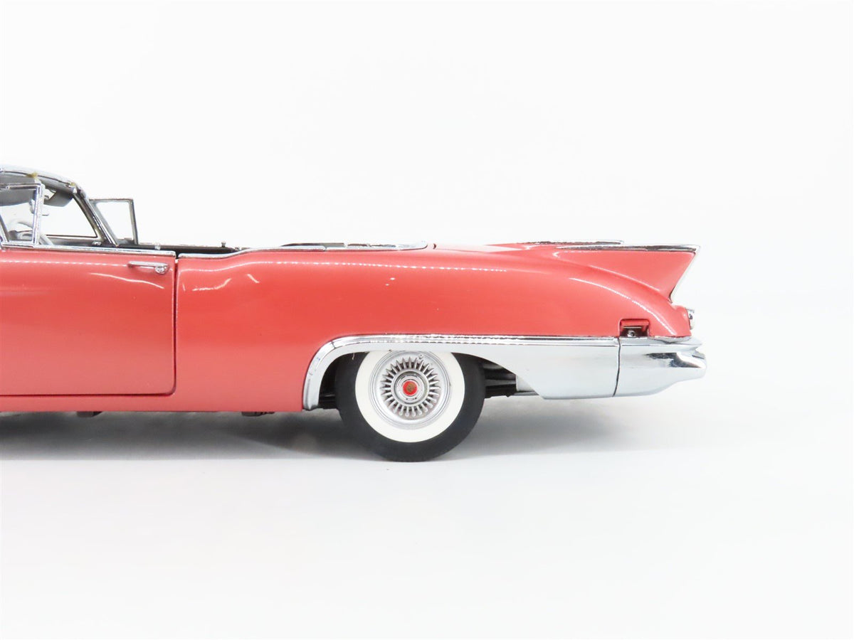 1:24 Scale Danbury Mint Die-Cast 1957 Cadillac Eldorado Biarritz