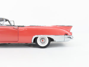 1:24 Scale Danbury Mint Die-Cast 1957 Cadillac Eldorado Biarritz