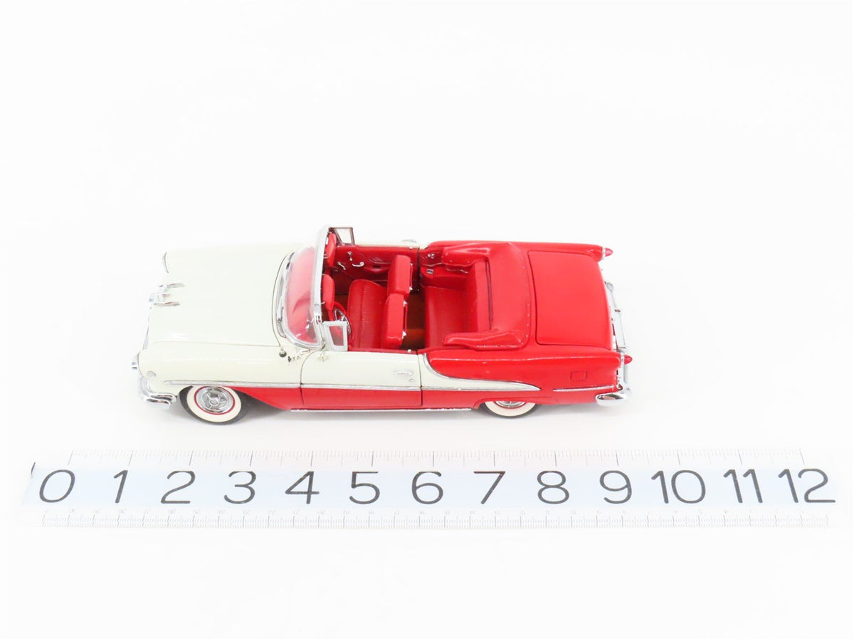 1:24 Scale Danbury Mint Die-Cast 1955 Oldsmobile Super Eighty-Eight Convertible