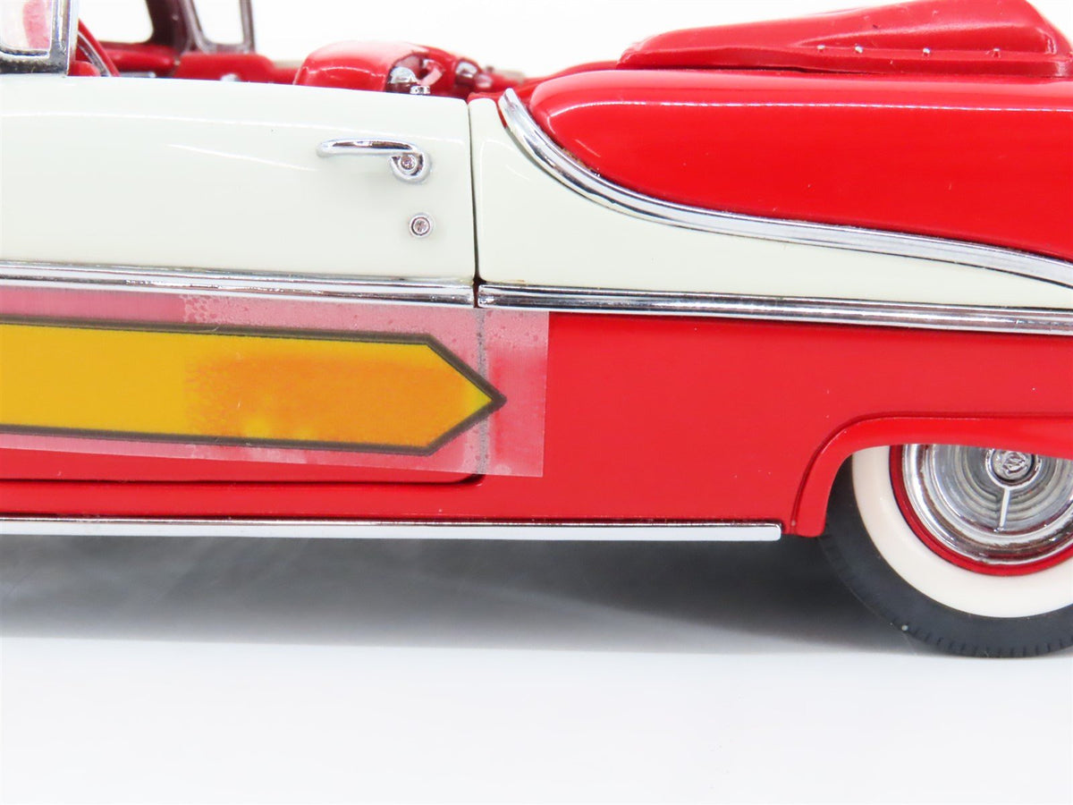 1:24 Scale Danbury Mint Die-Cast 1955 Oldsmobile Super Eighty-Eight Convertible