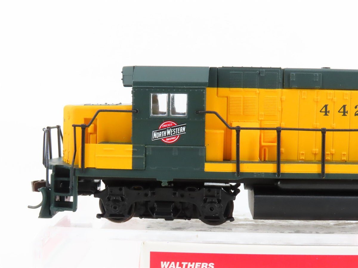 HO Walthers Trainline 931-352 CNW Chicago Northwestern GP9M Diesel Loco #4502