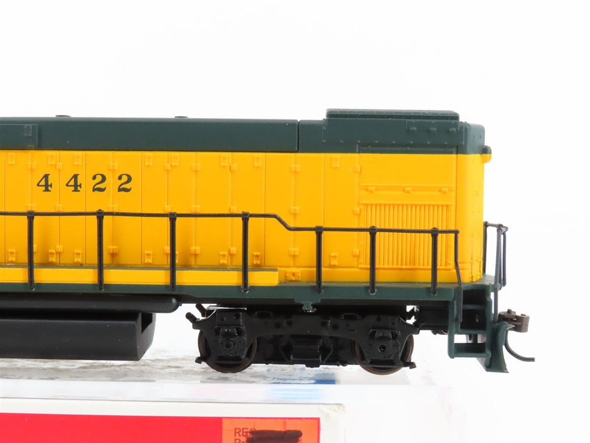 HO Walthers Trainline 931-352 CNW Chicago Northwestern GP9M Diesel Loco #4502